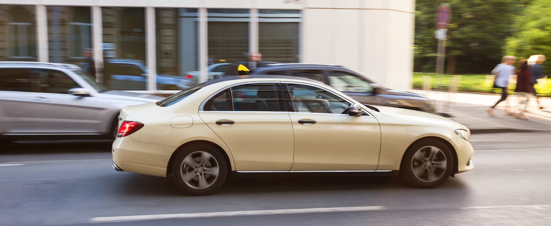 Taxi unterwegs in Aschaffenburg